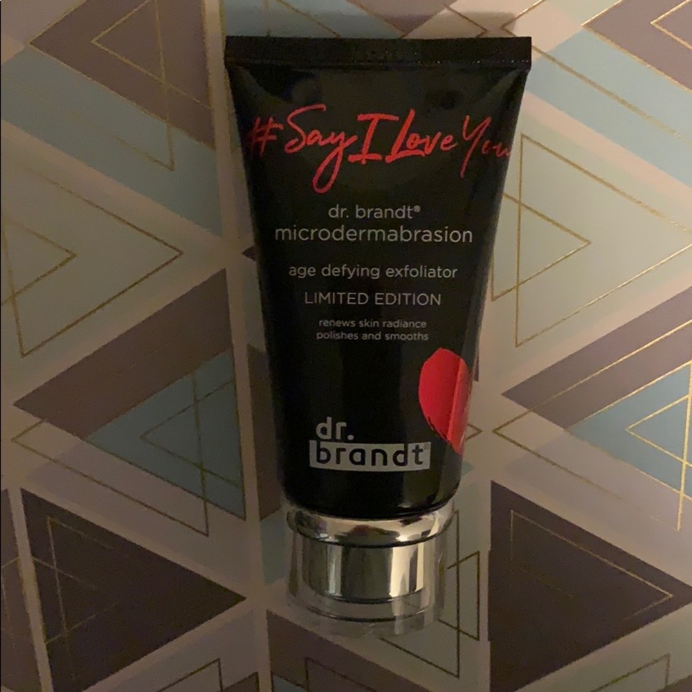 Dr. Brandt Microdermabrasion